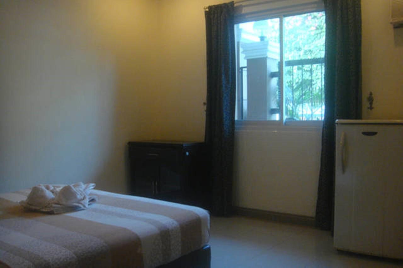 Balibago Villa Hotel Ángeles Extérieur photo